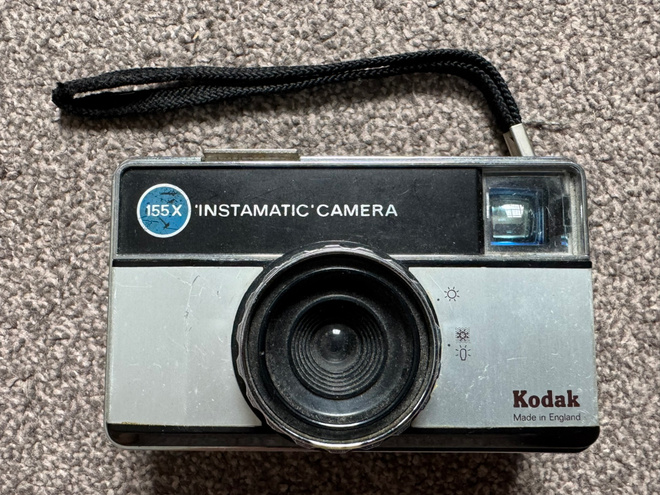 Kodak 155X Instamatic Camera / 126-filmin kamera