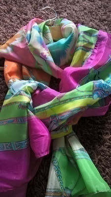 Värikäs Silkkihuivi / Kaulahuivi viskoosi-silkkiä