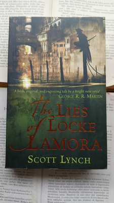 Scott Lynch - The Lies of Locke Lamora (softcover)