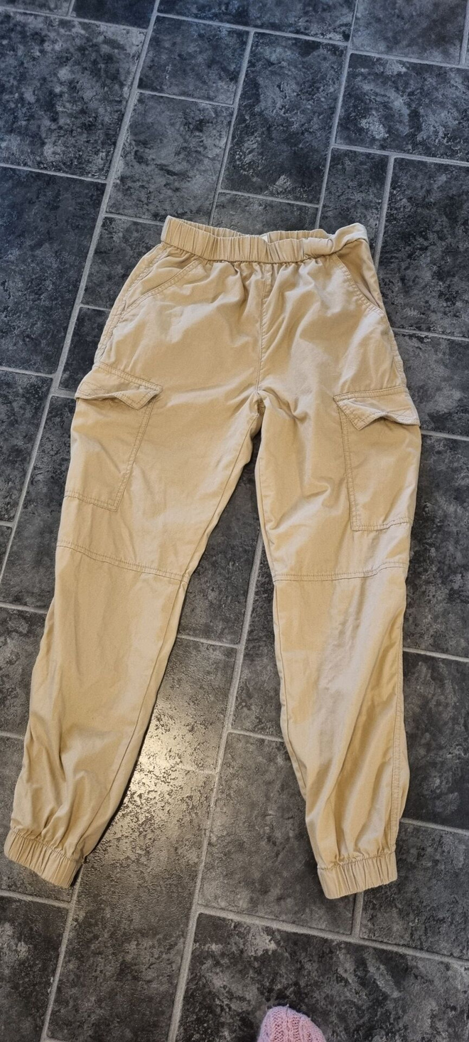 H&M Housut,koko 152 cm.