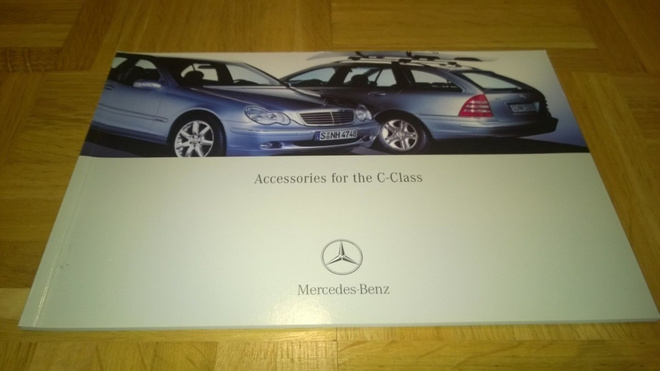 Esite Mercedes C-luokka W203/S203 varusteet, 2001