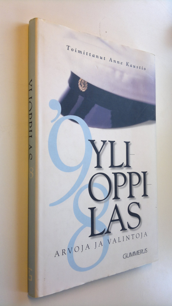 Anne (toim.) Kaustio : Ylioppilas 98 : arvoja ja valintoja