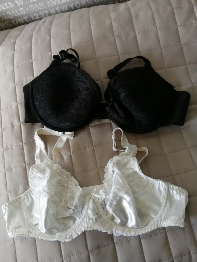 2 rintaliivit 85B