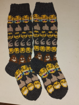 Emojisukat