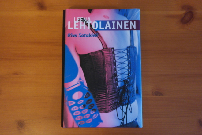 Leena Lehtolainen:Rivo satakieli 1.P.Signeeraus!