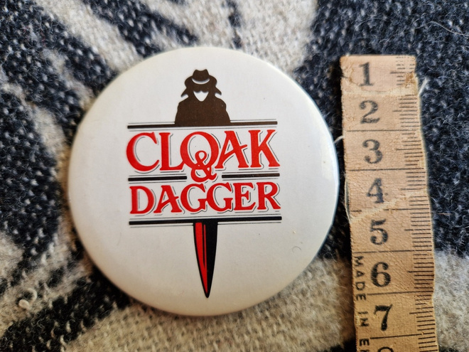 Cloak & Dagger vintage Marvel rintamerkki 1980-luvulta