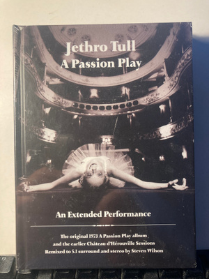 JETHRO TULL: A Passion Play, 2 x CD + 2 x DVD, muoveissa