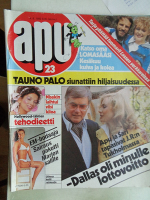 Apu lehti Nro 23/1982 (27.8)