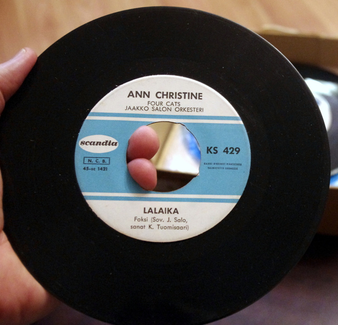 Ann Christine / Four Cats  – Lalaika / Kun Twistataan