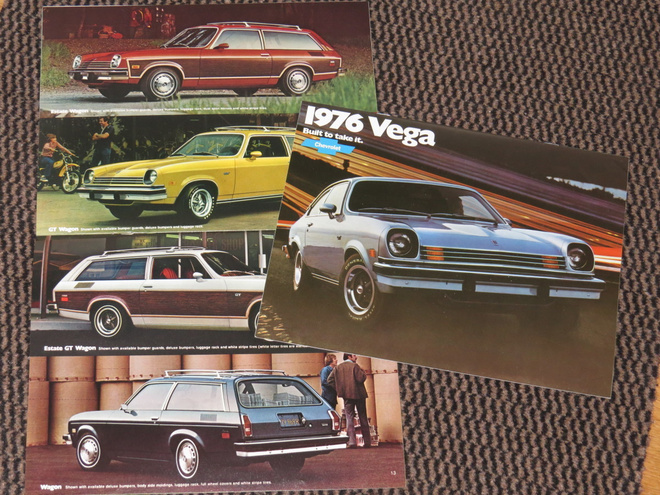 1976 Chevrolet Vega esite - KUIN UUSI - 16 sivua