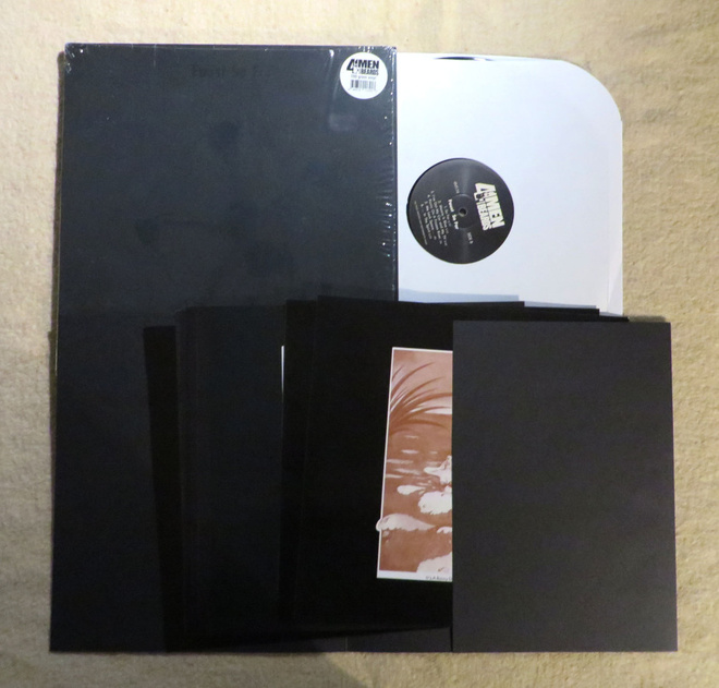 FAUST: So Far LP + 10 liitettä kansiossa (USA 4 Men with bea