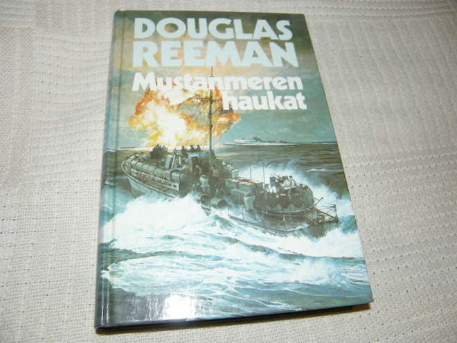 Douglas Reeman Mustanmeren haukat  -sid