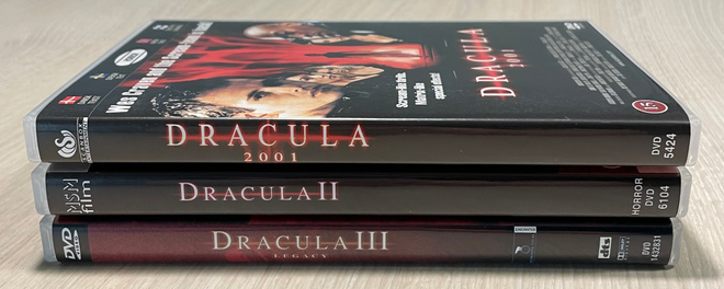 Wes Cravenin DRACULA Trilogia (2000-2005) 3DVD