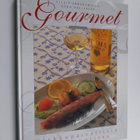 Astrid Abrahamsson ym. : Gourmet : herkkupäivällisiä 60 m... - pikkukuva 1