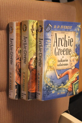 D. D. Everest : Archie Green trilogia, 1 -3 kirjat ( k.po )