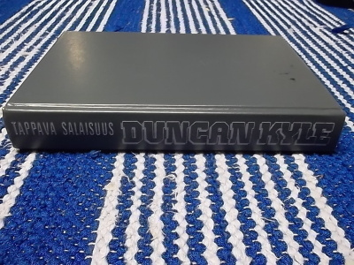 DUNCAN KYLE - TAPPAVA SALAISUUS