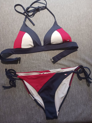 Tommy Hilfiger bikinit koko S