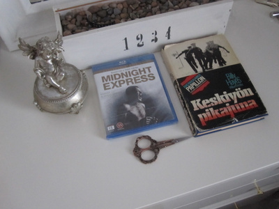 Keskiyön Pikajuna(Blu-Ray)+Kirja