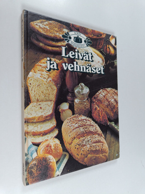 Pirjo (suom.- ja toim.työ) Muurinen : Leivät ja vehnäset
