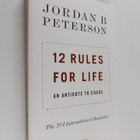 Jordan B. Peterson : 12 Rules for Life - An Antidote to C... - pikkukuva 1