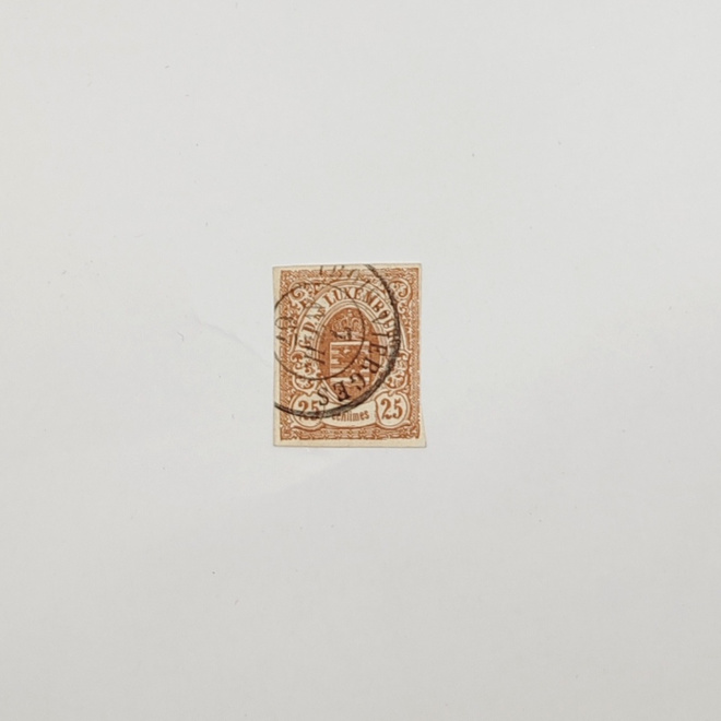Luxemburg: 8
