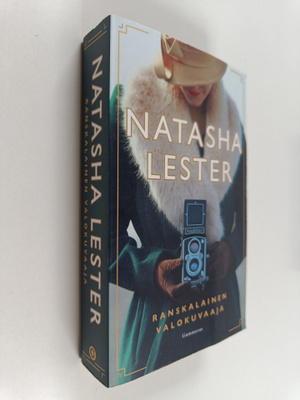 Natasha Lester : Ranskalainen valokuvaaja