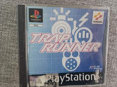 PS1 - Trap Runner ( CIB )