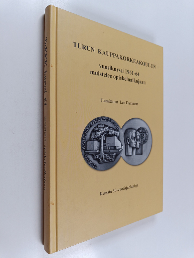 Turun kauppakorkeakoulun vuosikurssi 1961-64 muistelee op...