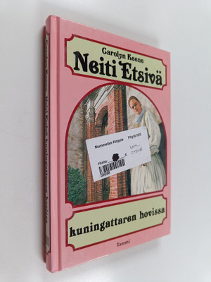 Carolyn Keene : Neiti Etsivä kuningattaren hovissa