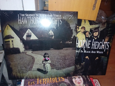 LP Hawthorne Heights : The Silence in Black and White ( SIS