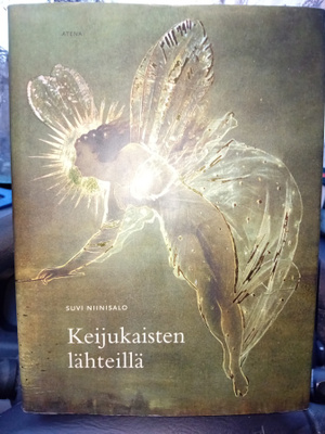Niinisalo : Keijukaisten lähteillä ( SIS POSTIKULU  )