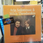 ARJA SAIJONMAA & MIKIS THEODORAKIS LP M-/EX+ FIN-72 - pikkukuva 1