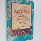 Amy Tan : Sata salattua aistia - pikkukuva 1