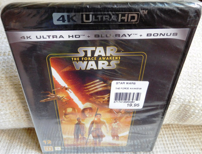 Star Wars - The Force Awakens 4K (uusi) [4K UHD + Blu-ray]