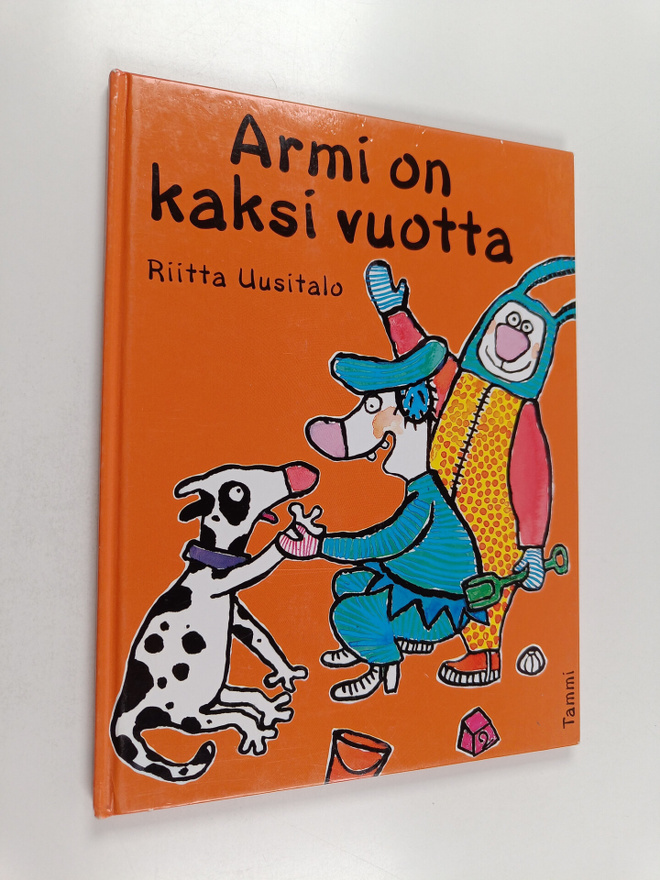 Riitta Uusitalo : Armi on kaksi vuotta