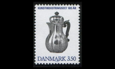 Tanska 971 ** Taideteollisuusmuseo 100v (1990)