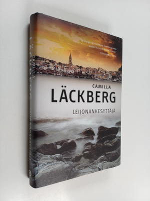 Camilla Läckberg : Leijonankesyttäjä