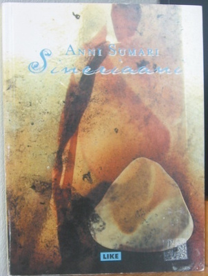 Anni Sumari: Sineriaani, Like 2000. 136 s,