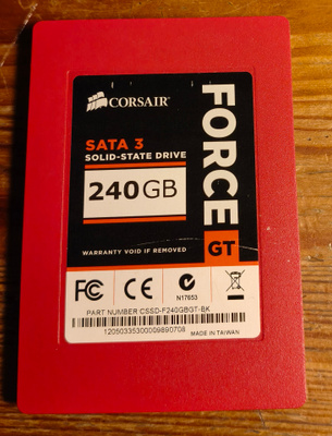 240GB 2,5" SSD