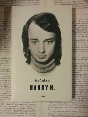 Anja Snellman - Harry H. (sid.)