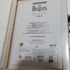 THE QUARRYMEN 4 JÄSENEN NIMIKIRJOITUKSET BEATLES DVD:SSA - pikkukuva 3