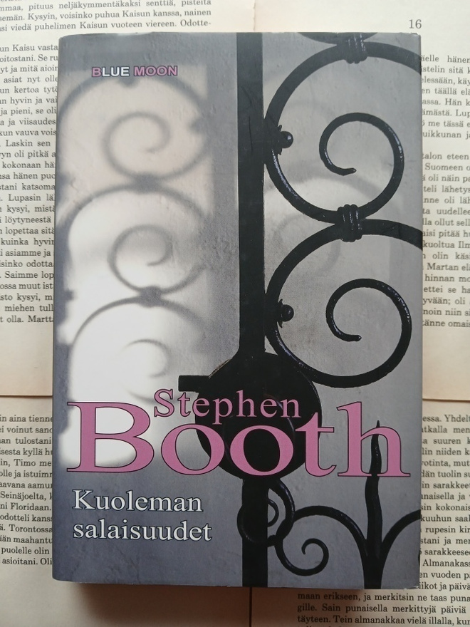 Stephen Booth - Kuoleman salaisuudet (sid.)