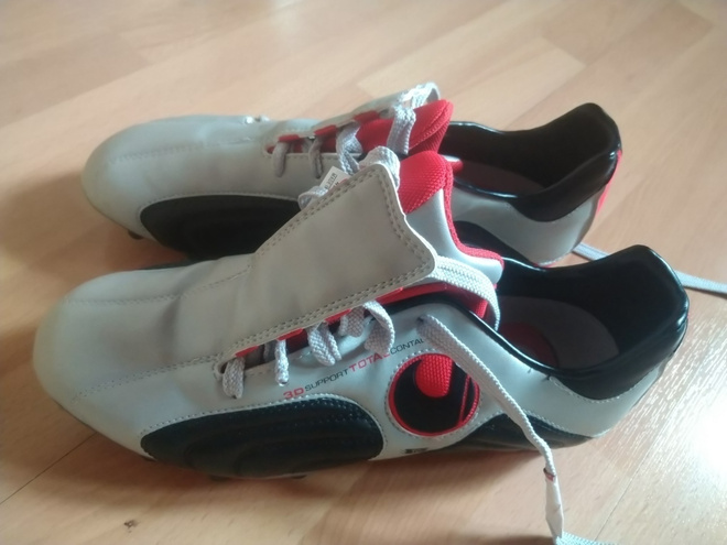Uhlsport TC Jalkapallokengät. 42-koko