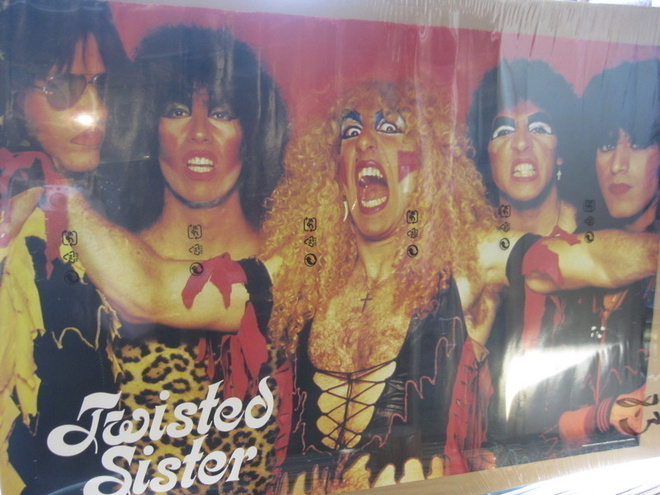 TWISTED SISTER MYYNTIJULISTE VUODELTA 1984