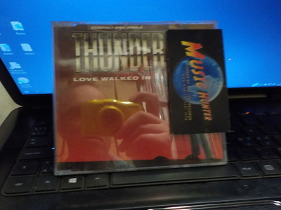 THUNDER - LOVE WALKED IN CD SINGLE