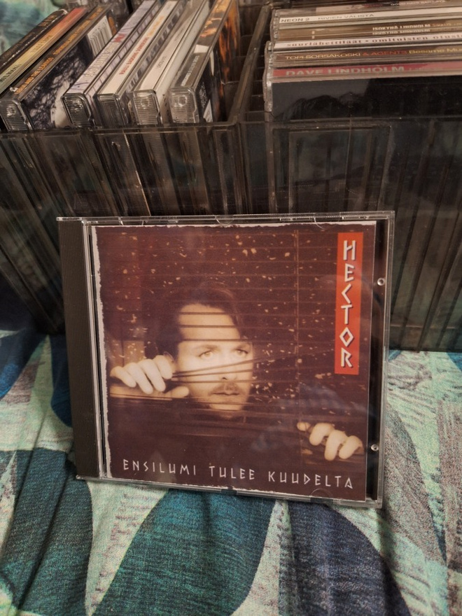 HECTOR ensilumi tulee kuudelta Cd