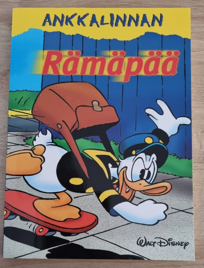 Ankkalinnan rämäpää (nidottu painos)