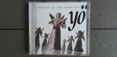 CD: Yö - Rakkaus On Lumivalkoinen (2003)