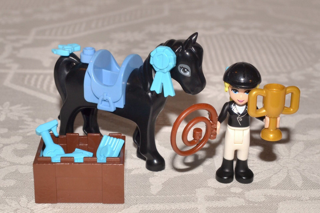 LEGO Friends - Katharinan hevonen -