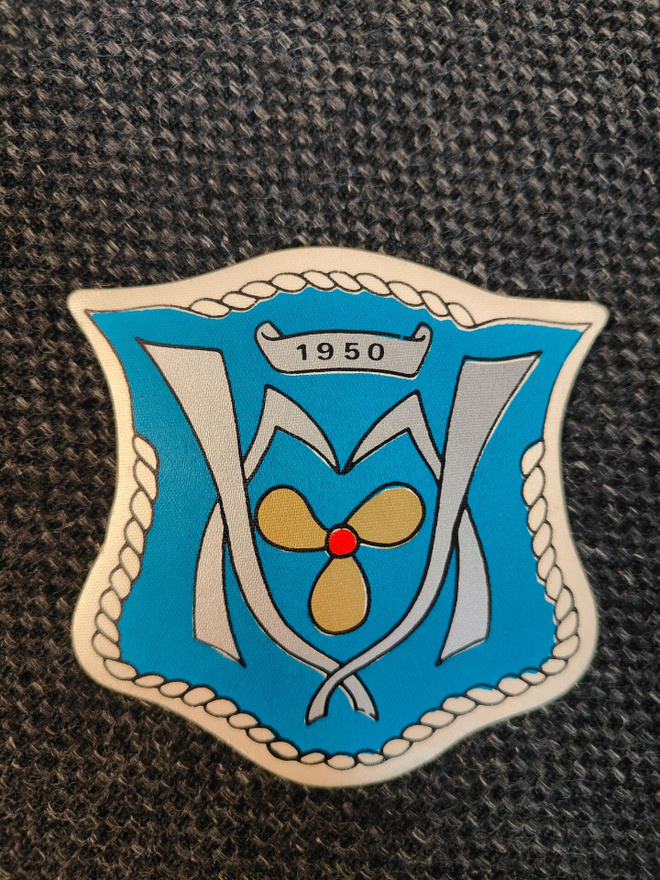 Tarra jossa vuosiluku 1950
